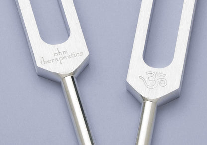 Conjunto de Diapasões OHM agudo (High OHM Octave Tuning Forks)